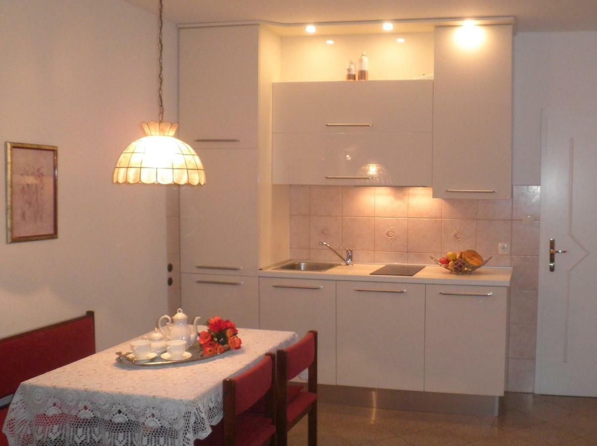 Apartment Punat Exteriör bild